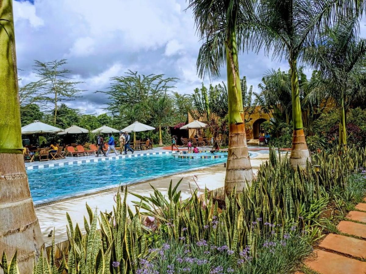 Athi River The Last Village Lodge מראה חיצוני תמונה
