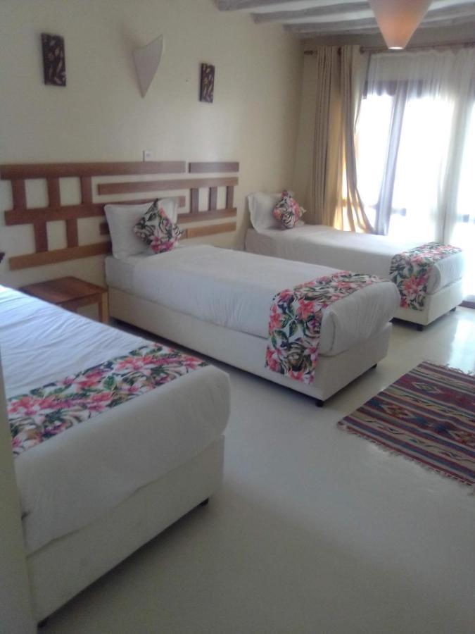 Athi River The Last Village Lodge מראה חיצוני תמונה