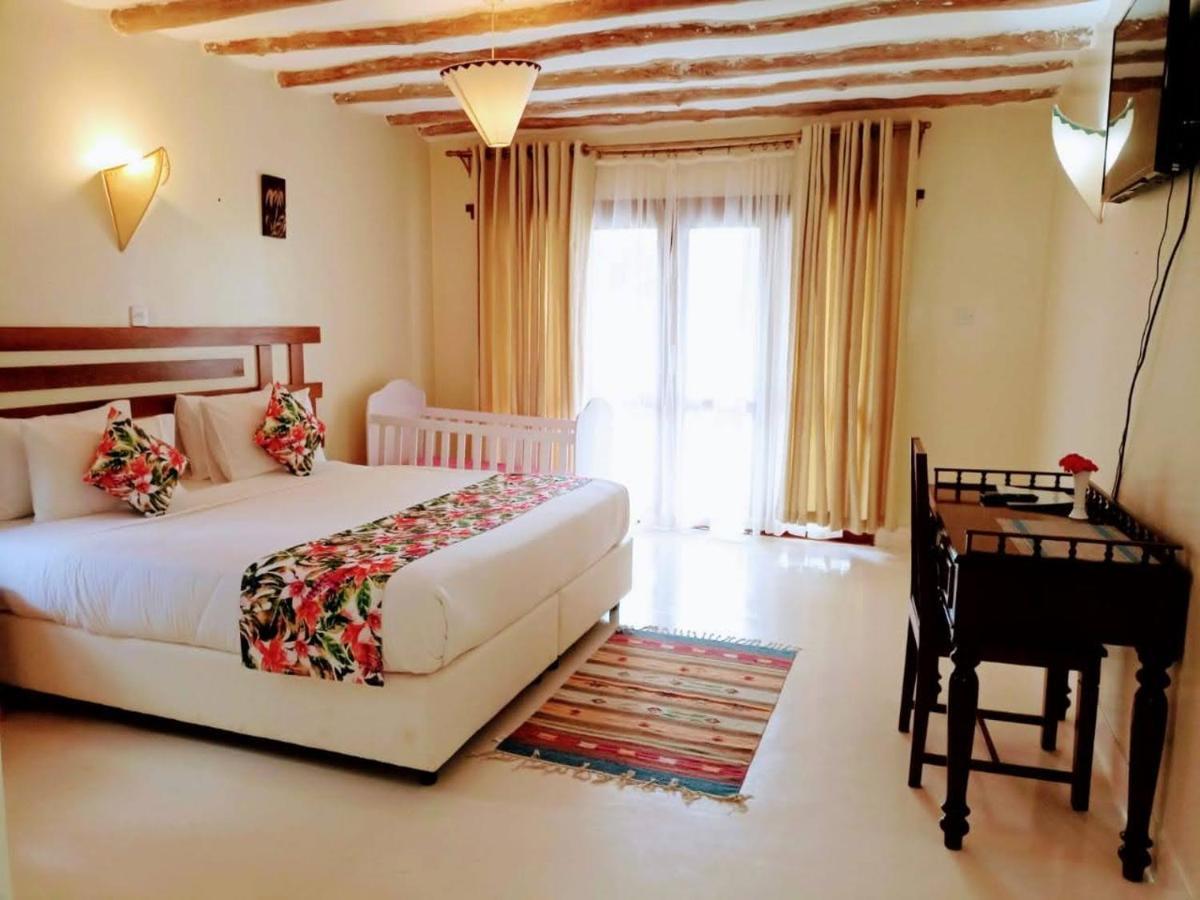 Athi River The Last Village Lodge מראה חיצוני תמונה